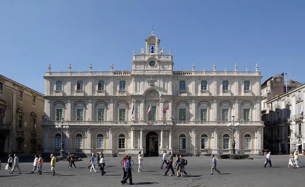 Bed & Breakfast Bellini Home B&B Accessibile con Ascensore Aeroporto di Catania Fontana Rossa