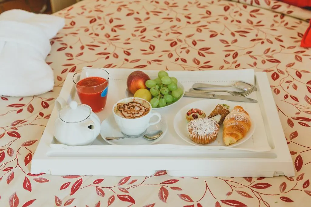 Bellini Home B&B Accessibile con Ascensore Aeroporto di Catania Fontana Rossa